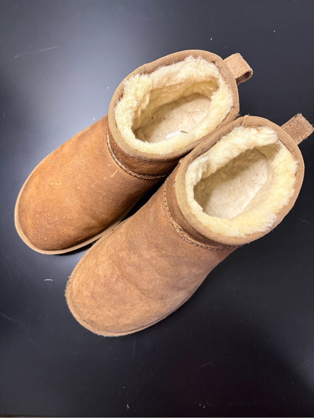 UGG Cozy Suede Shearling-Lined Slip-On Boots - Chestnut - Picture 3 of 4